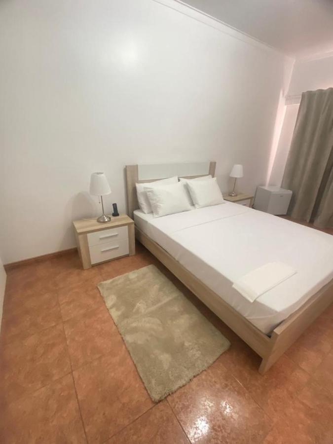 Doce Dream Guest House Santa Iria de Azoia Ngoại thất bức ảnh